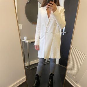 White Zara double breasted coat in XS